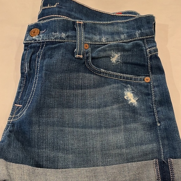 7 For All Mankind Cuffed Mid Rise Shorts Size 28 - Picture 14 of 16